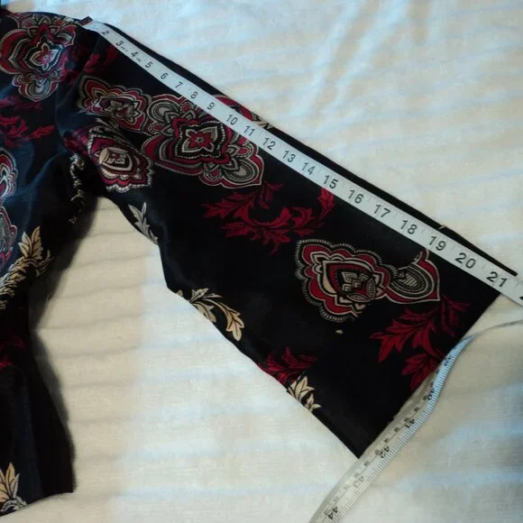 Women's Bicolor Medallion Short Jacket Pattern Black ***NWT*** - Picture 7 of 7